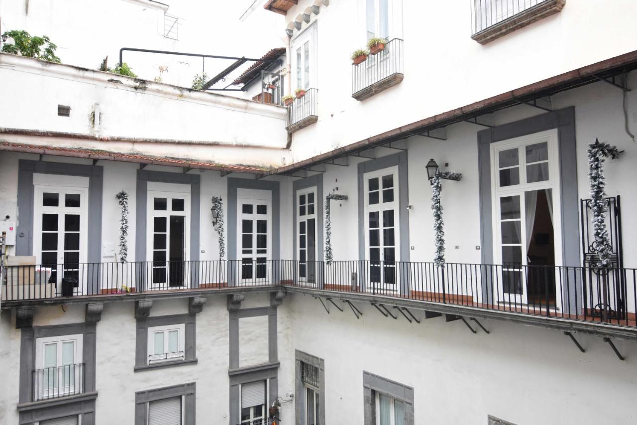Corte Capomazza Appartamenti Napoli Ngoại thất bức ảnh